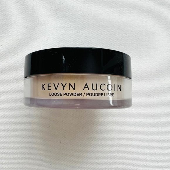 Kevyn Aucoin #37500 Loose Powder 0.42oz / 12g - Picture 5 of 6